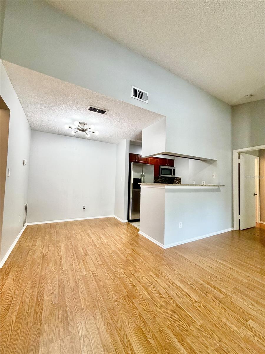 8643 MALLARD RESERVE DR #202 — photo 9