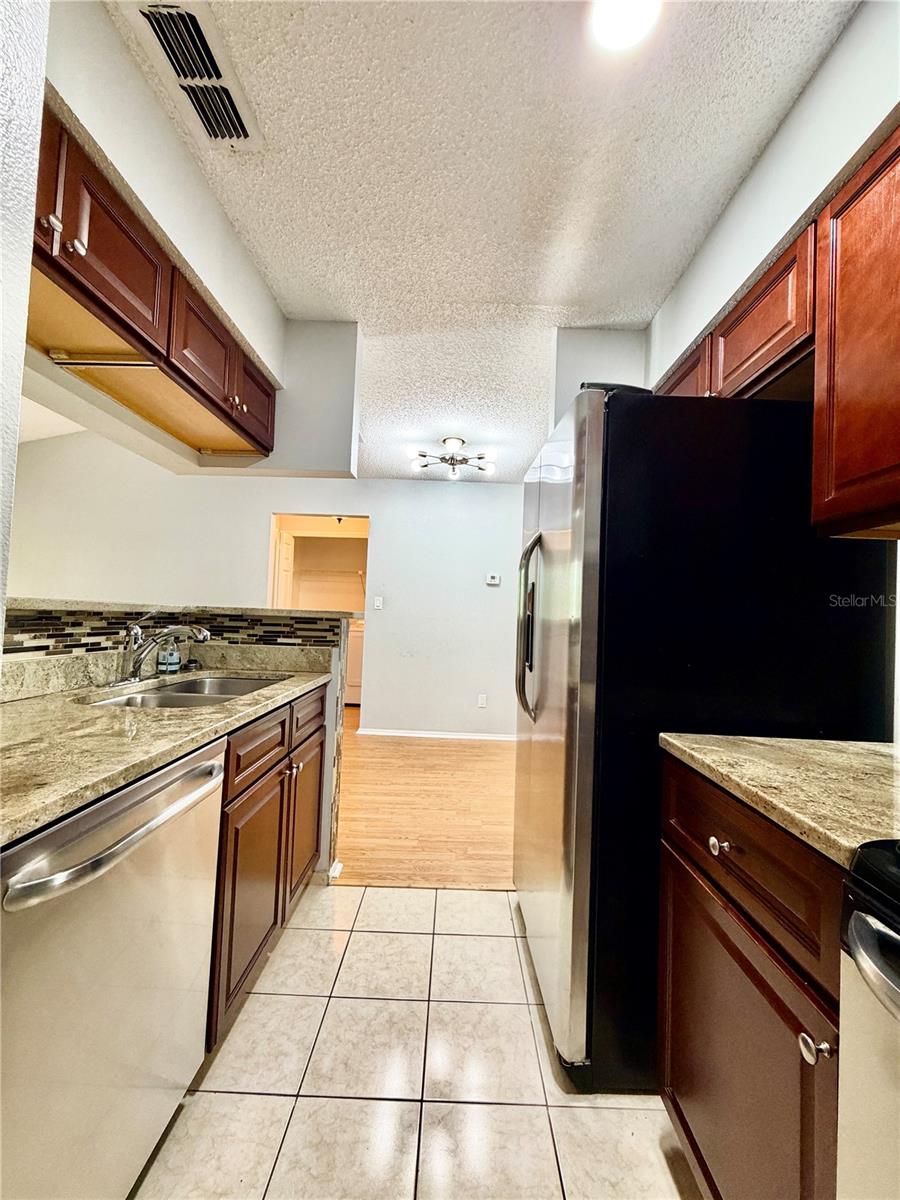 8643 MALLARD RESERVE DR #202 — photo 6