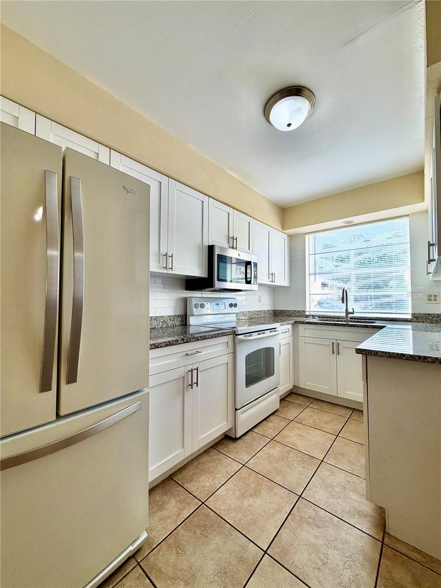 7501 GALLINETA CT #7501 — photo 6