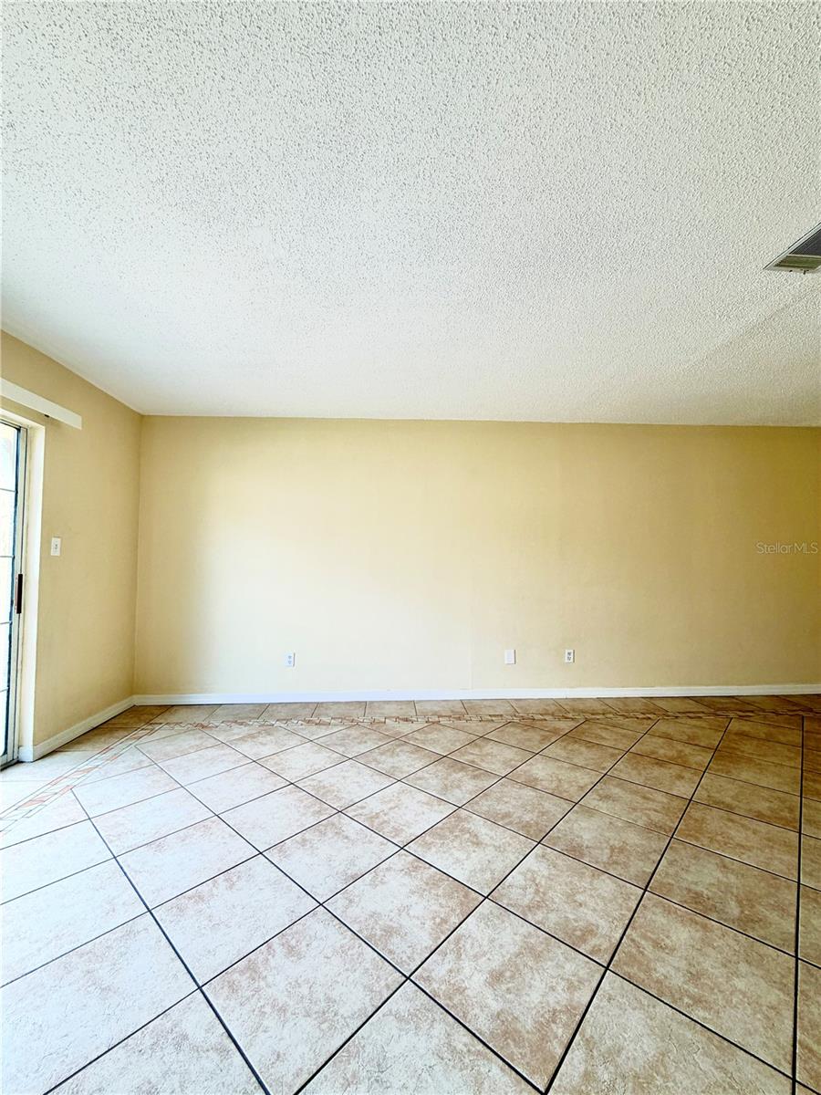 7501 GALLINETA CT #7501 — photo 34