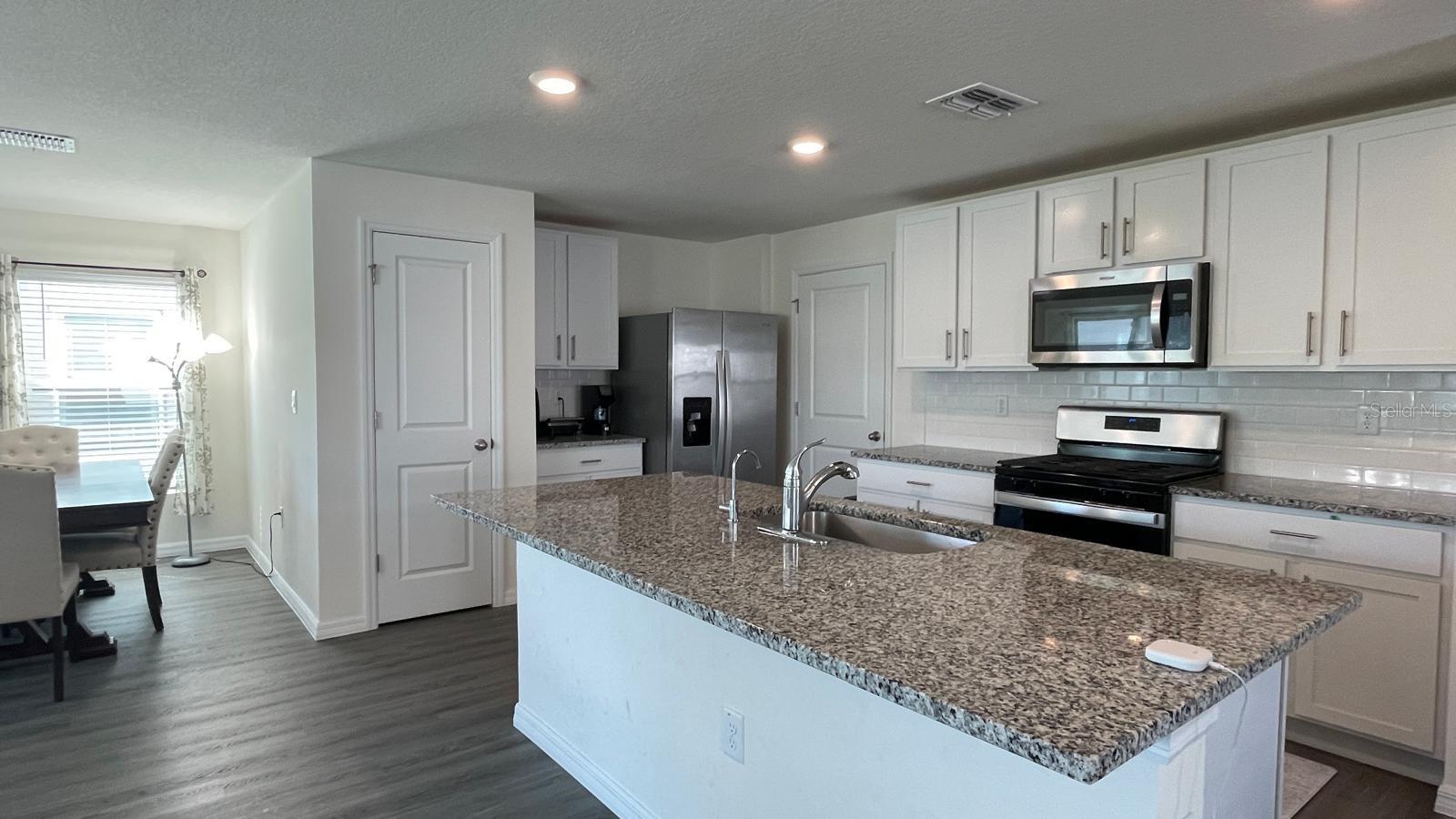 36117 SUNFLOWER HILL DR — photo 9