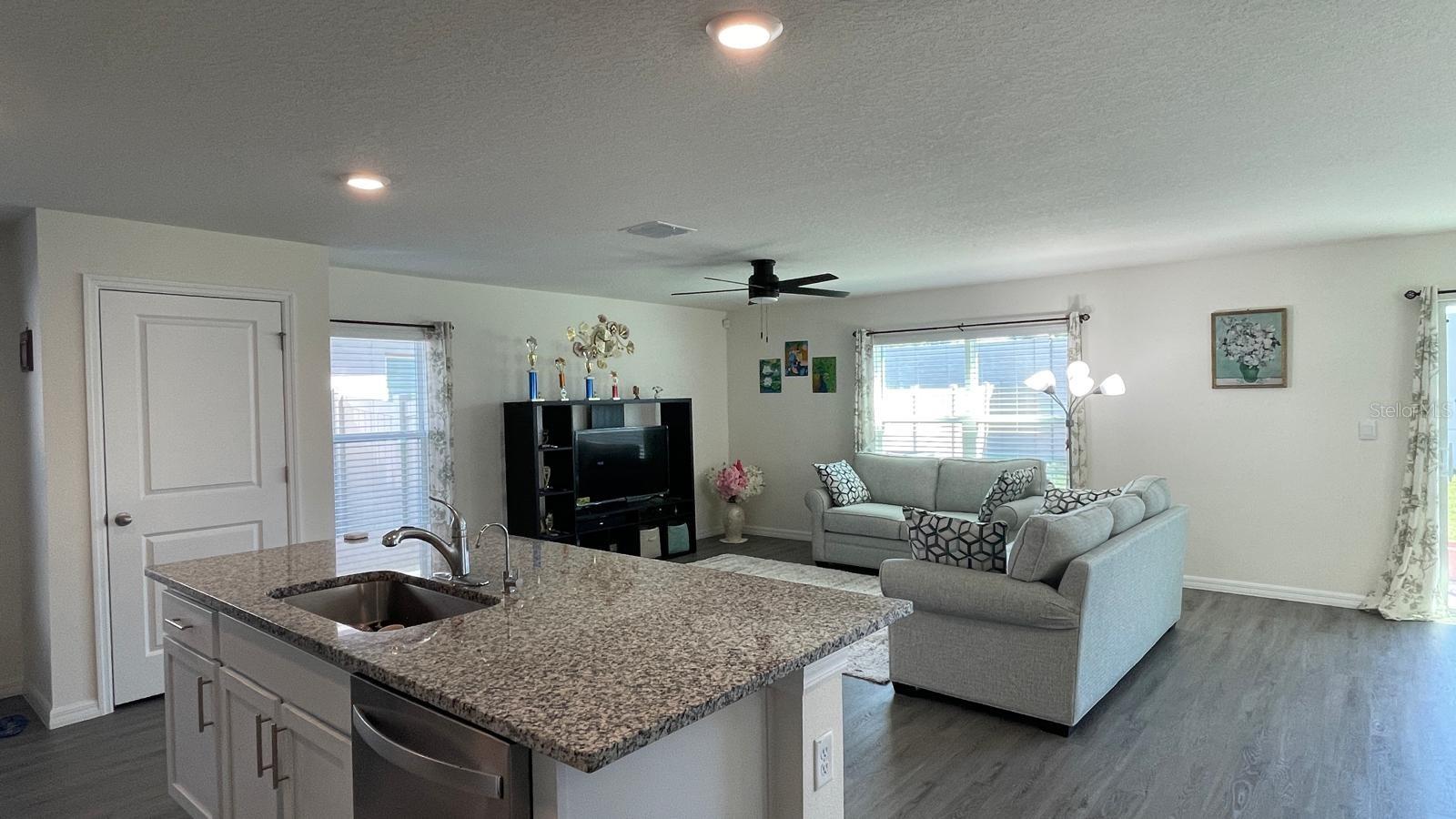 36117 SUNFLOWER HILL DR — photo 7