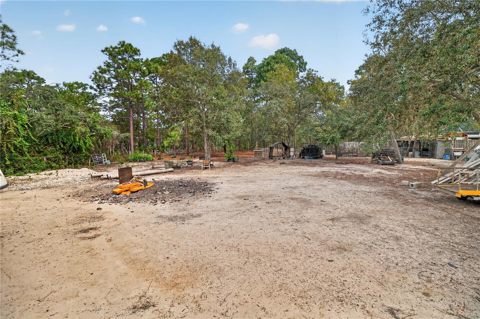 12627 BEAGLE RD — photo 32