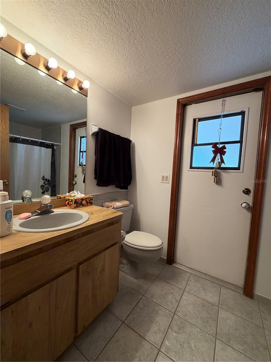 18216 MONTEVERDE DR — photo 17