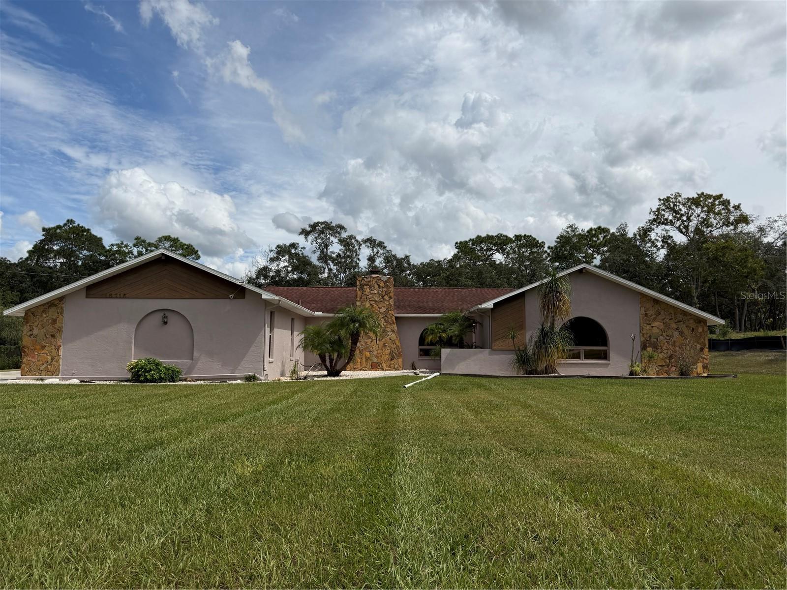 18216 MONTEVERDE DR — photo 26