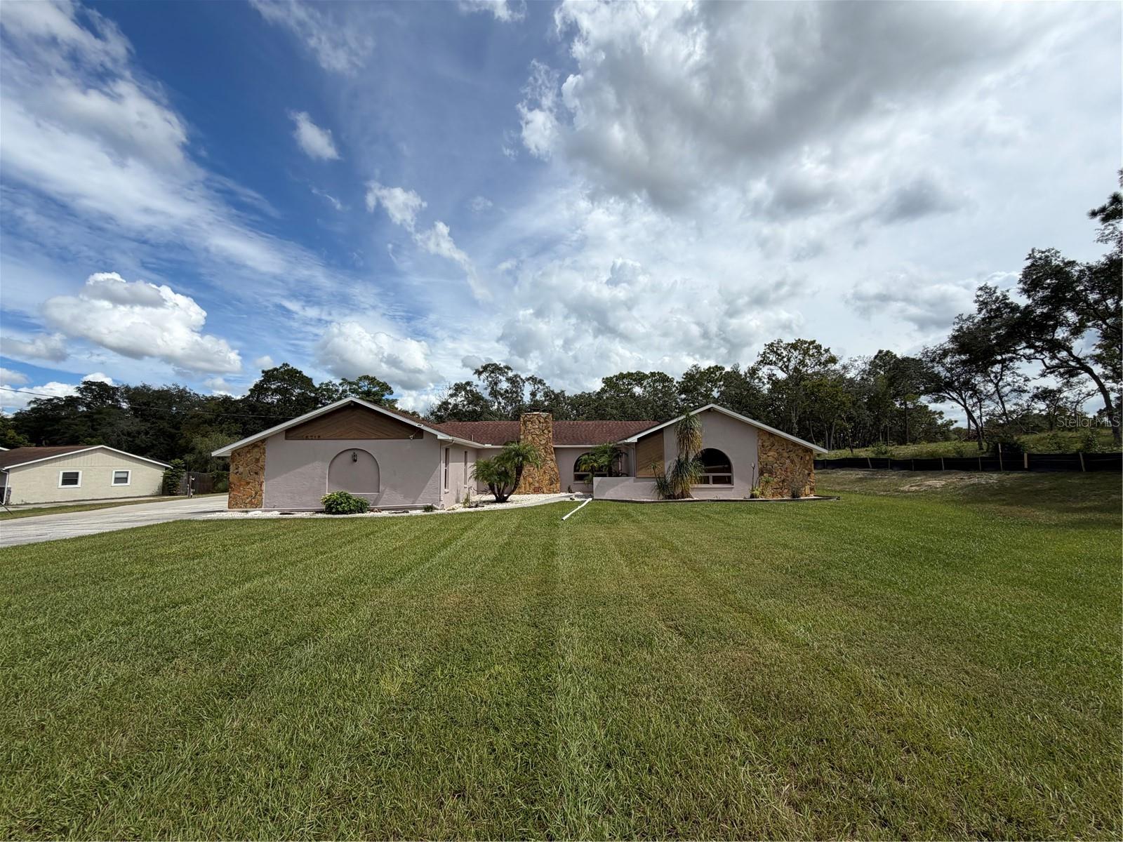 18216 MONTEVERDE DR — photo 27