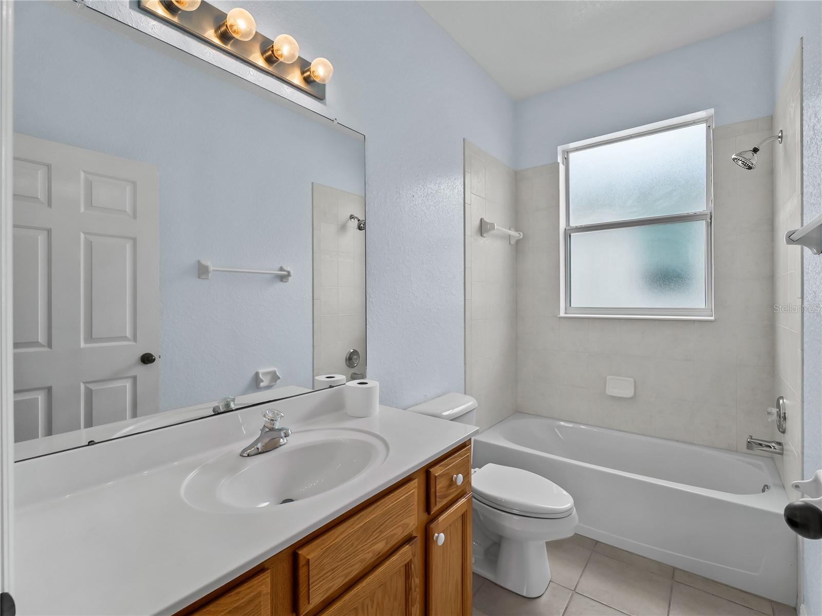 1439 MIMS CT — photo 17