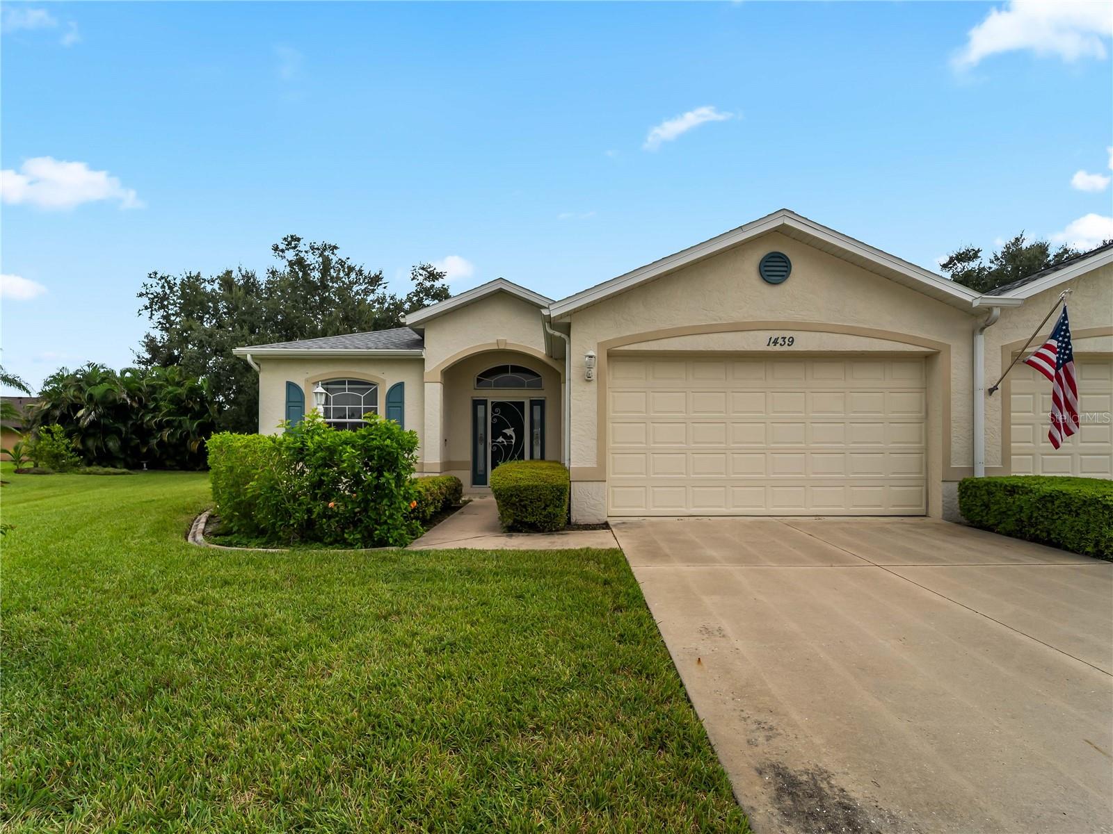 1439 MIMS CT — photo 58