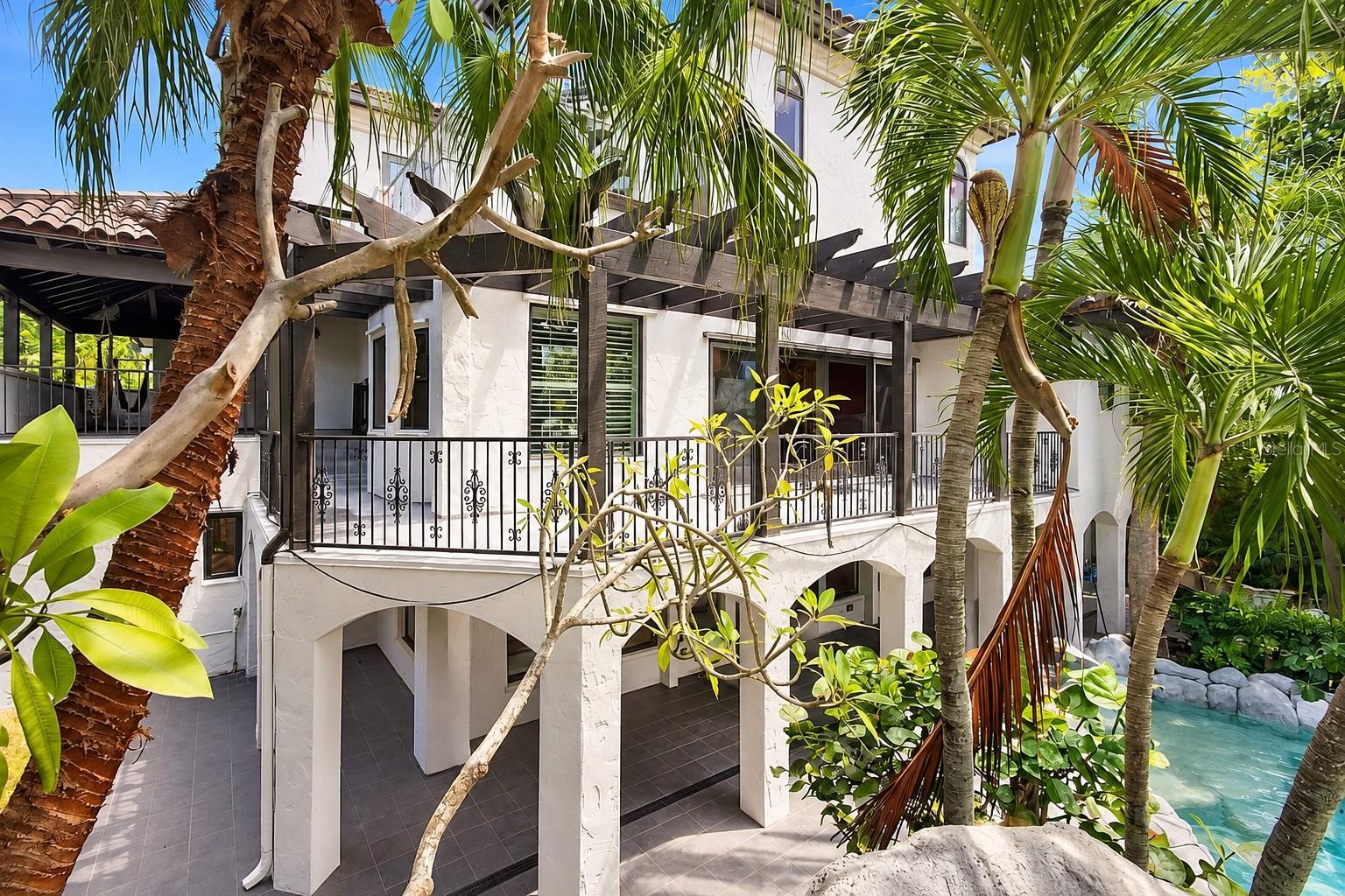 980 BAY ESPLANADE — photo 5