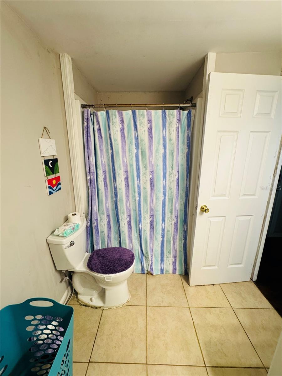 1013 LIANNE PL — photo 15