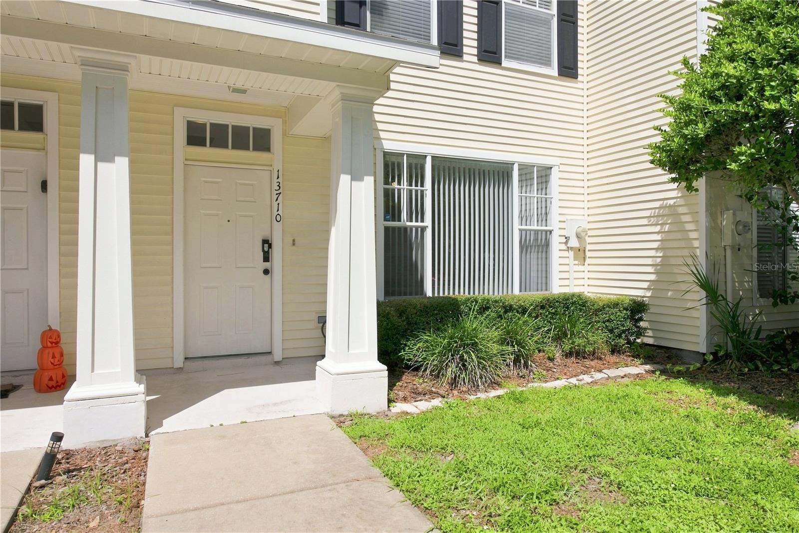 13710 FOREST LAKE DR — photo 2