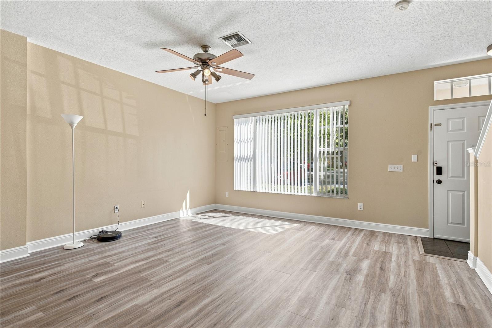 13710 FOREST LAKE DR — photo 7