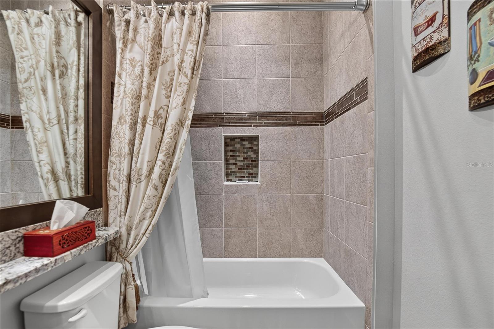 5002 EMERALD ISLE DR — photo 40