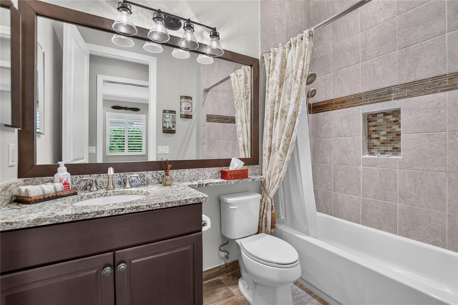5002 EMERALD ISLE DR — photo 39