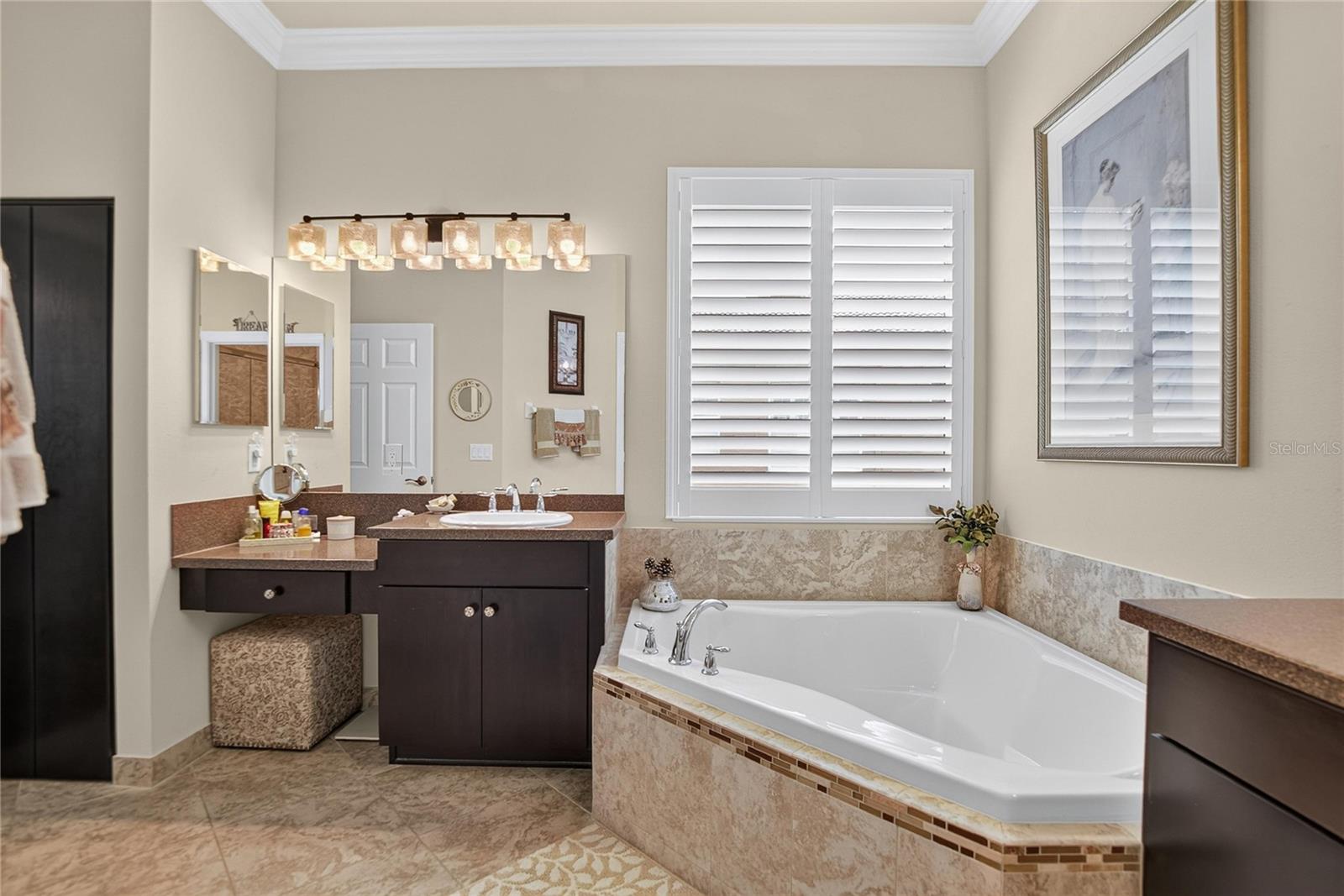 15906 COBBLE MILL DR — photo 20