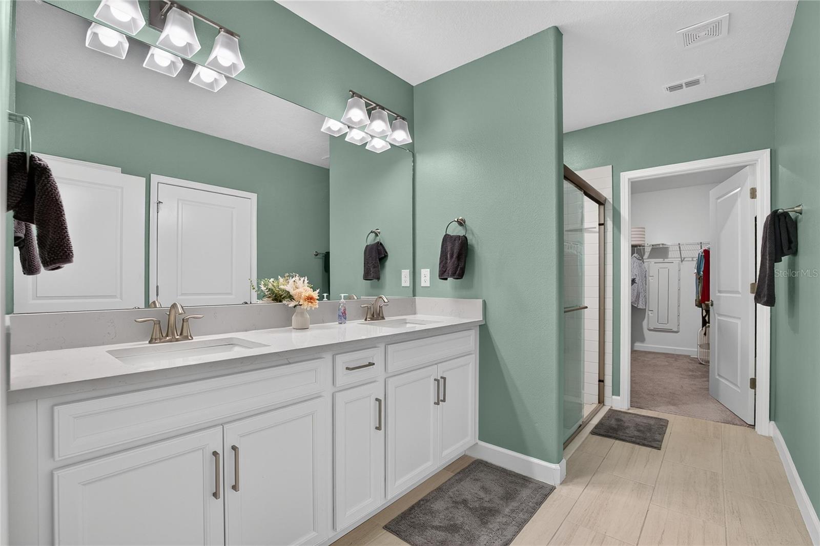 17538 HOLLY WELL AVE — photo 28