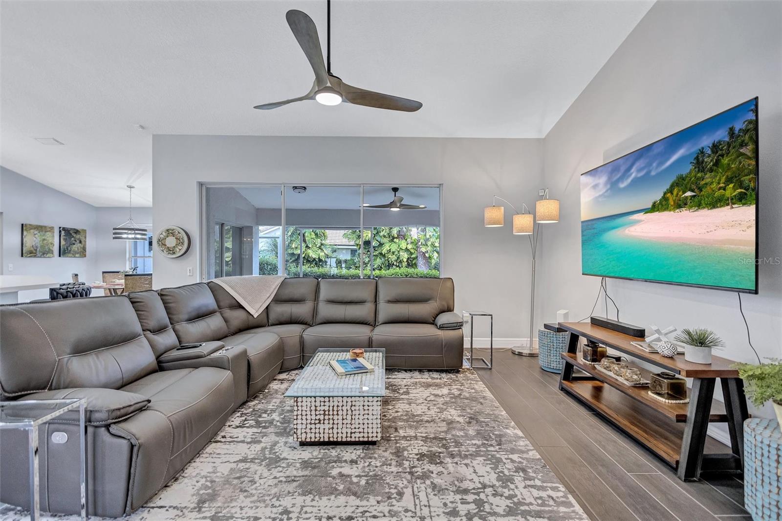 2104 TOCOBAGA LN — photo 7