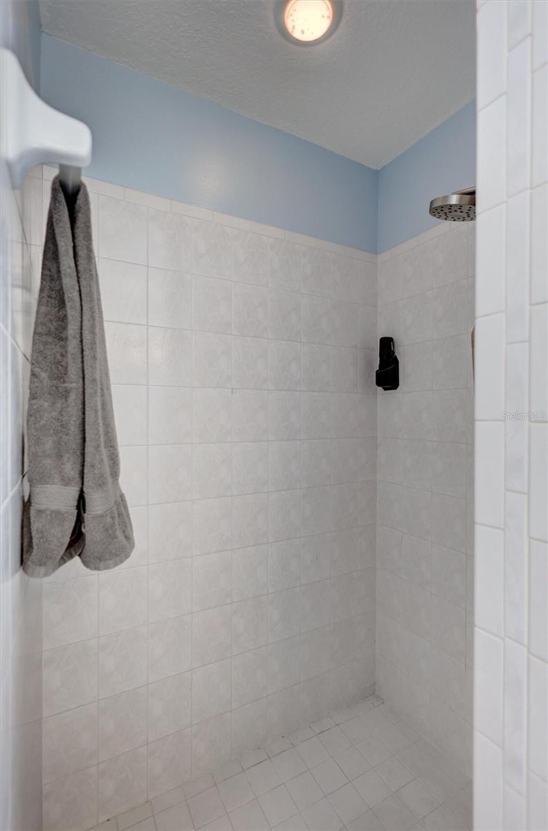2104 TOCOBAGA LN — photo 37