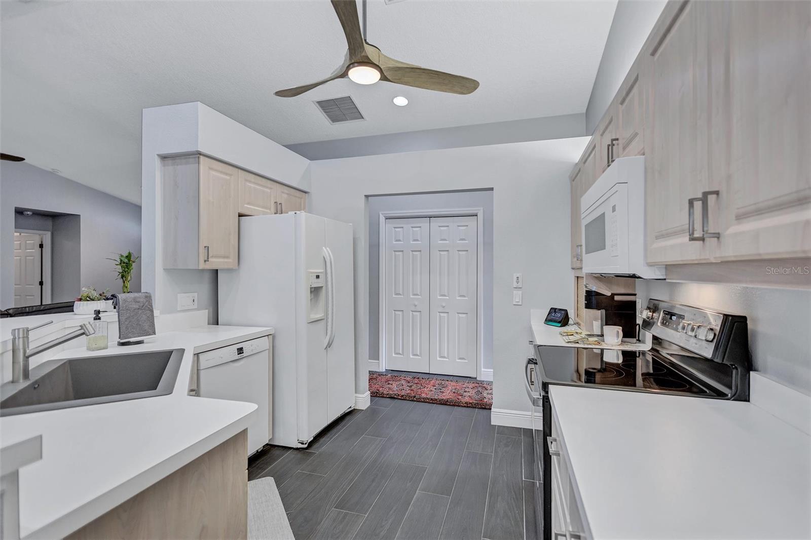 2104 TOCOBAGA LN — photo 17