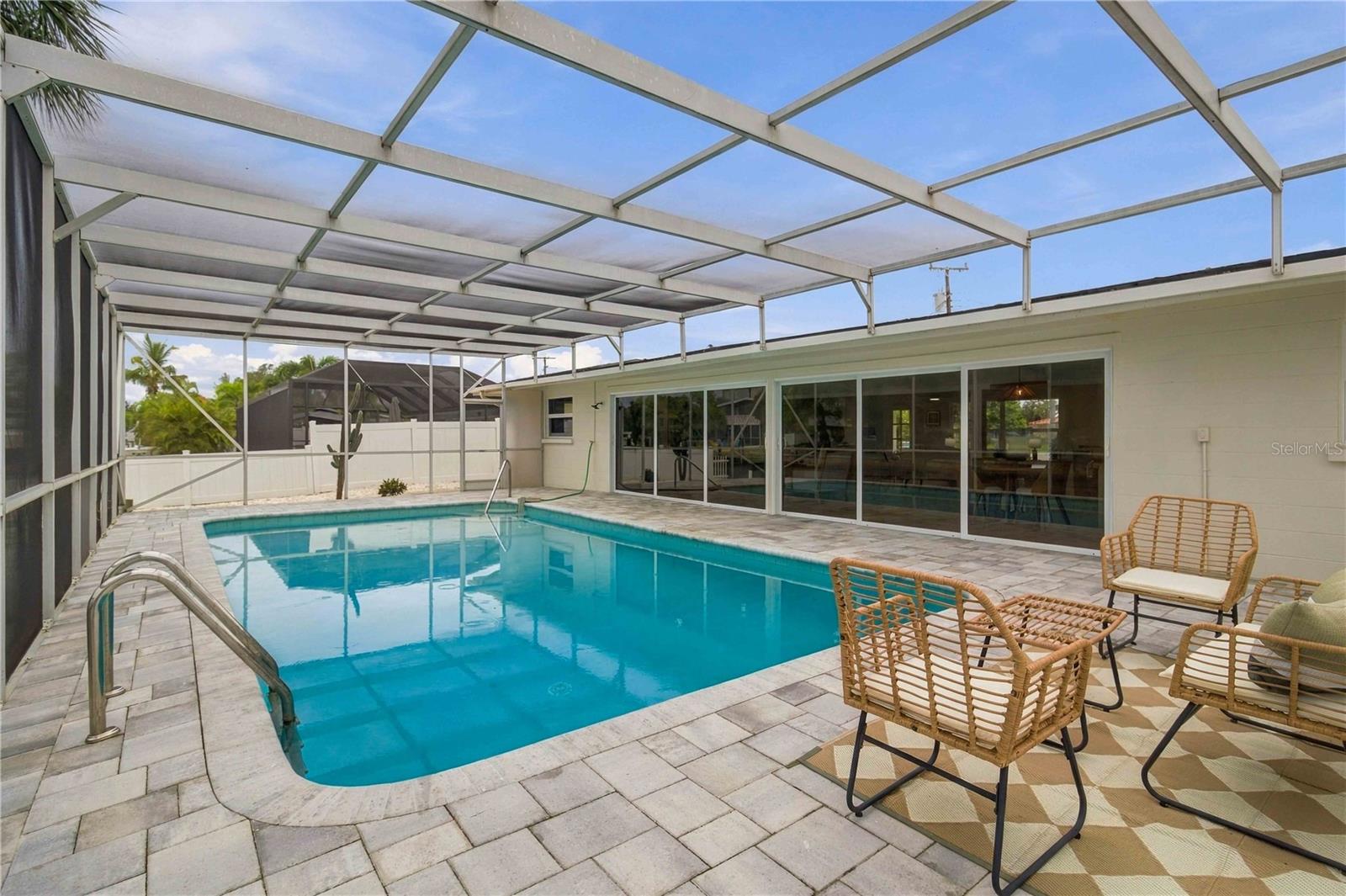 9911 ROYAL PALM DR — photo 4