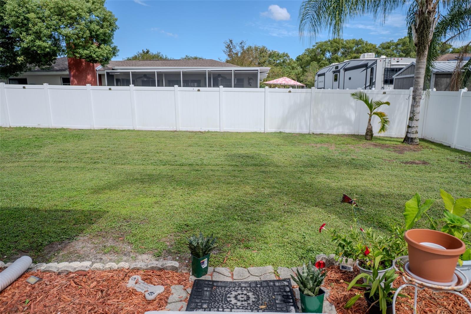 161 SUNWARD AVE — photo 44