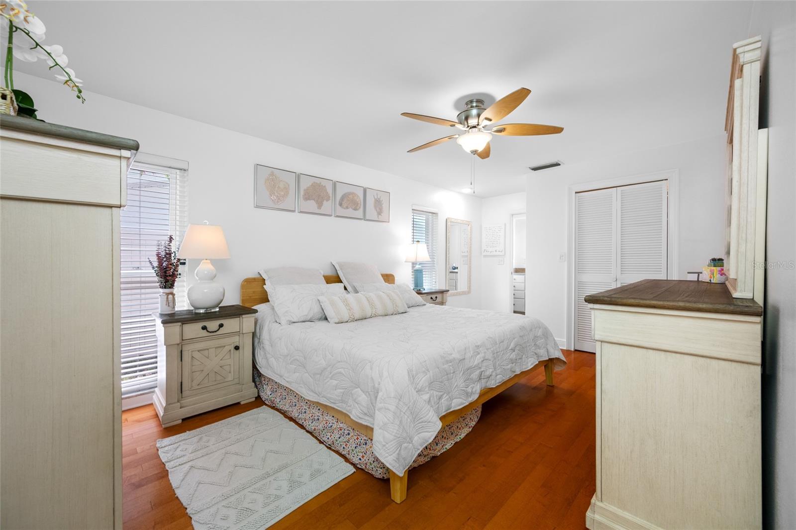 14921 SOVEREIGN DR — photo 18