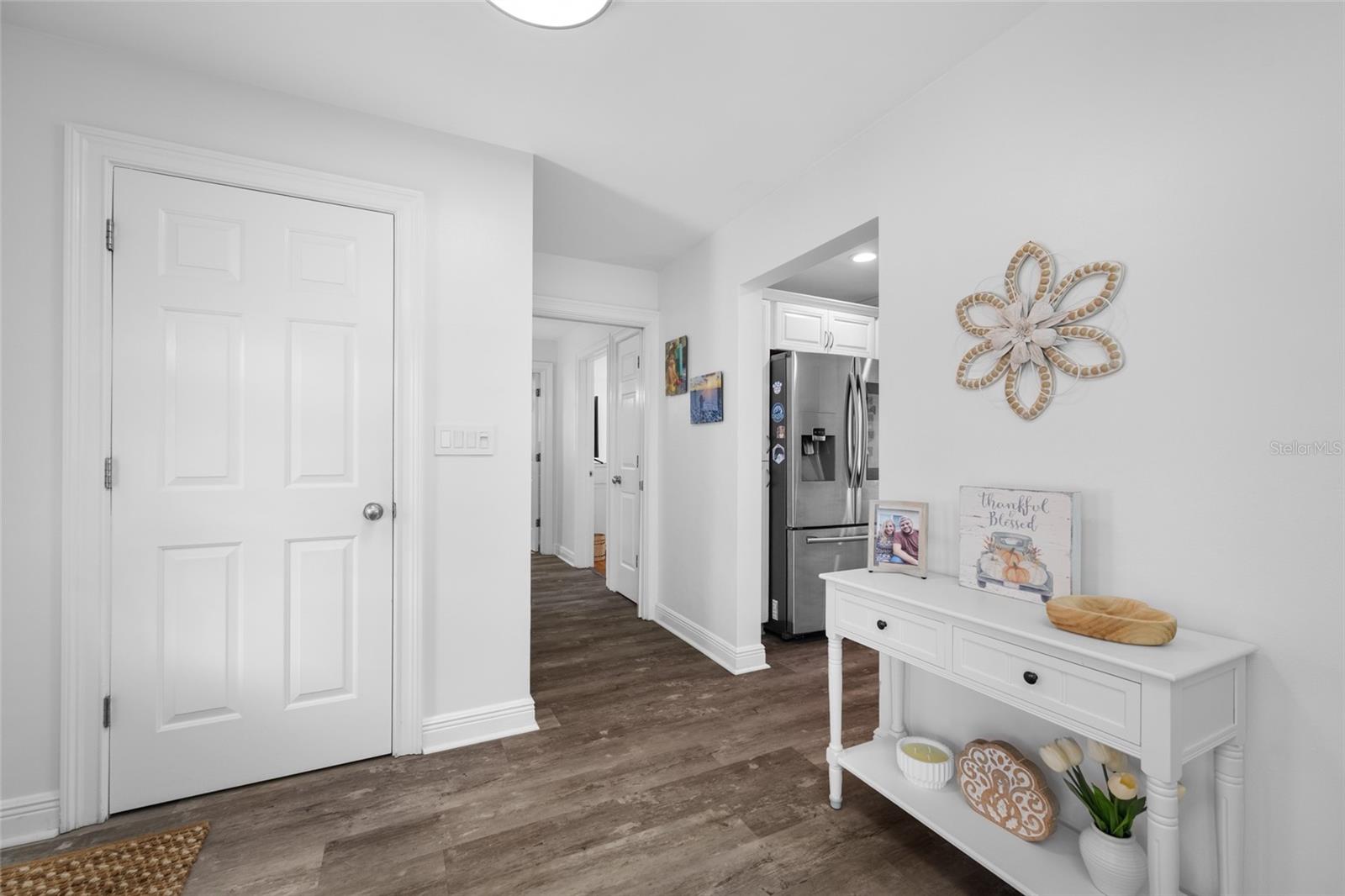 14921 SOVEREIGN DR — photo 25