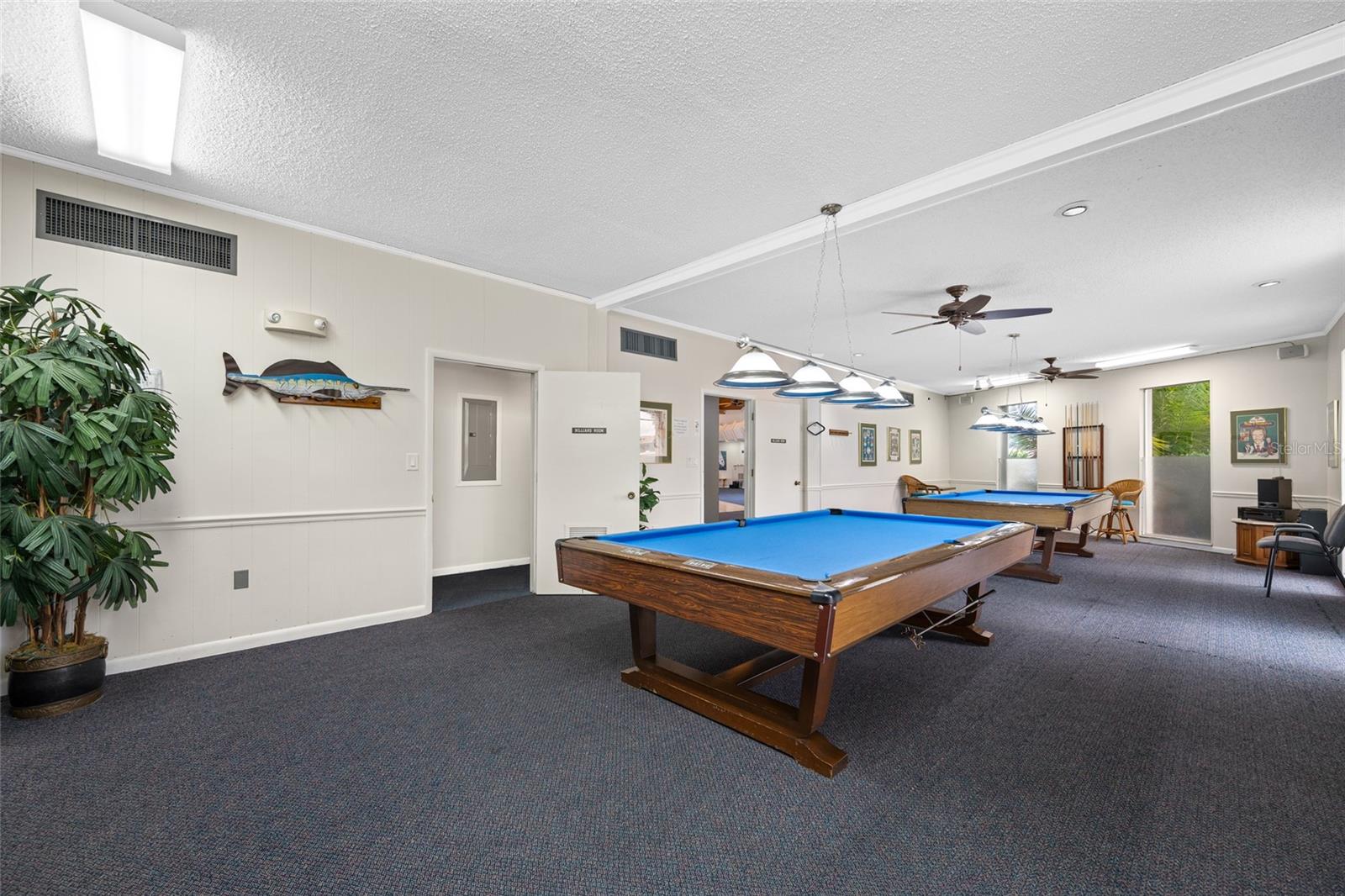 14921 SOVEREIGN DR — photo 41