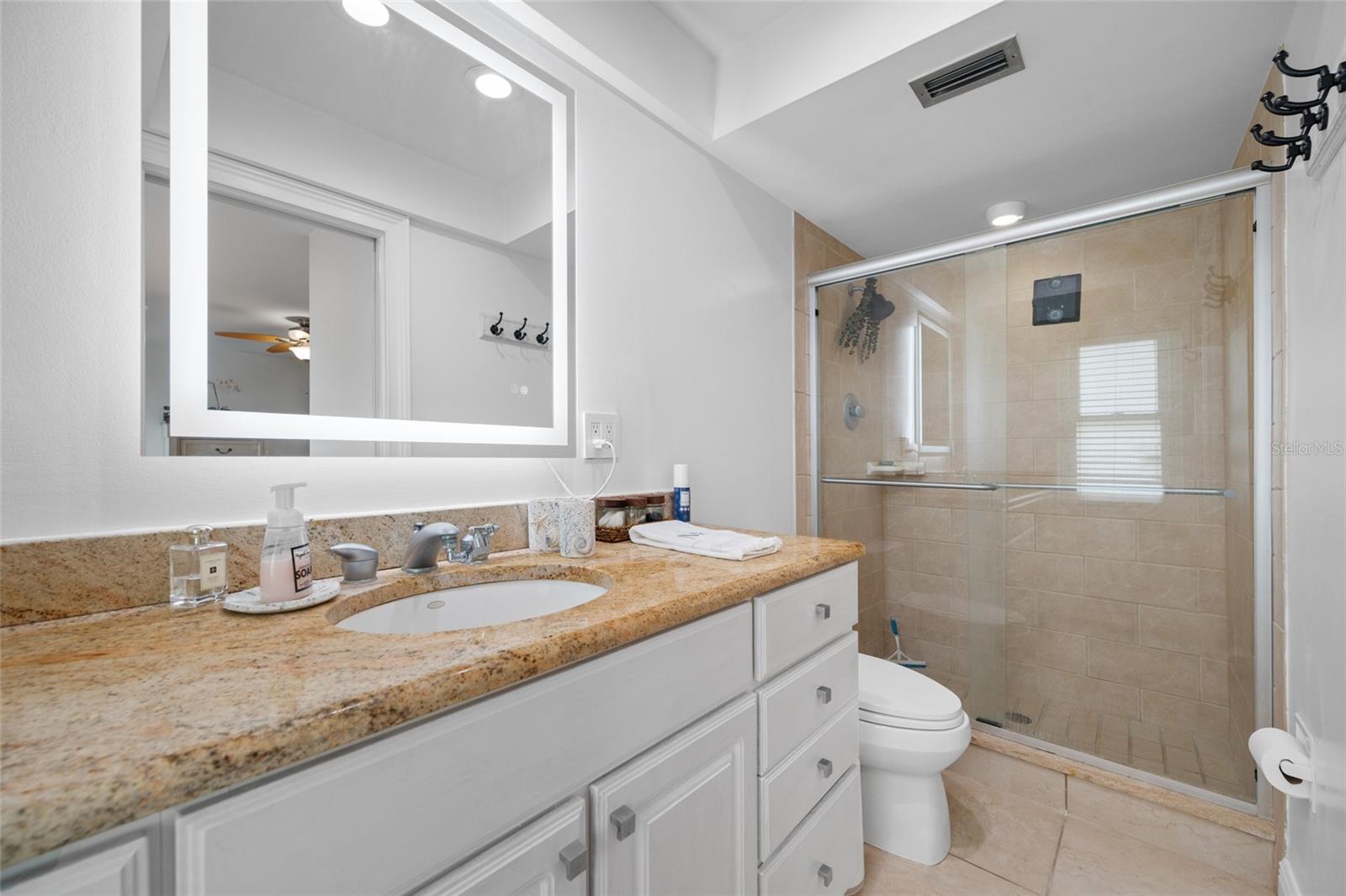 14921 SOVEREIGN DR — photo 23