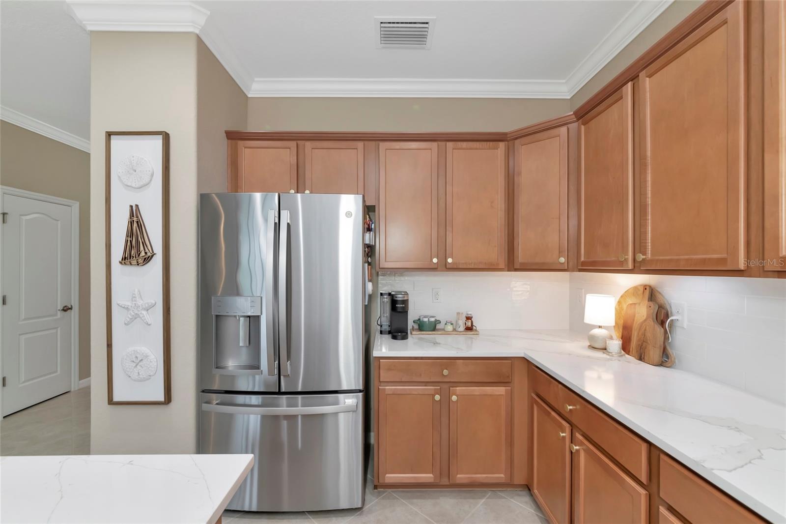 7027 QUIET CREEK DR — photo 18