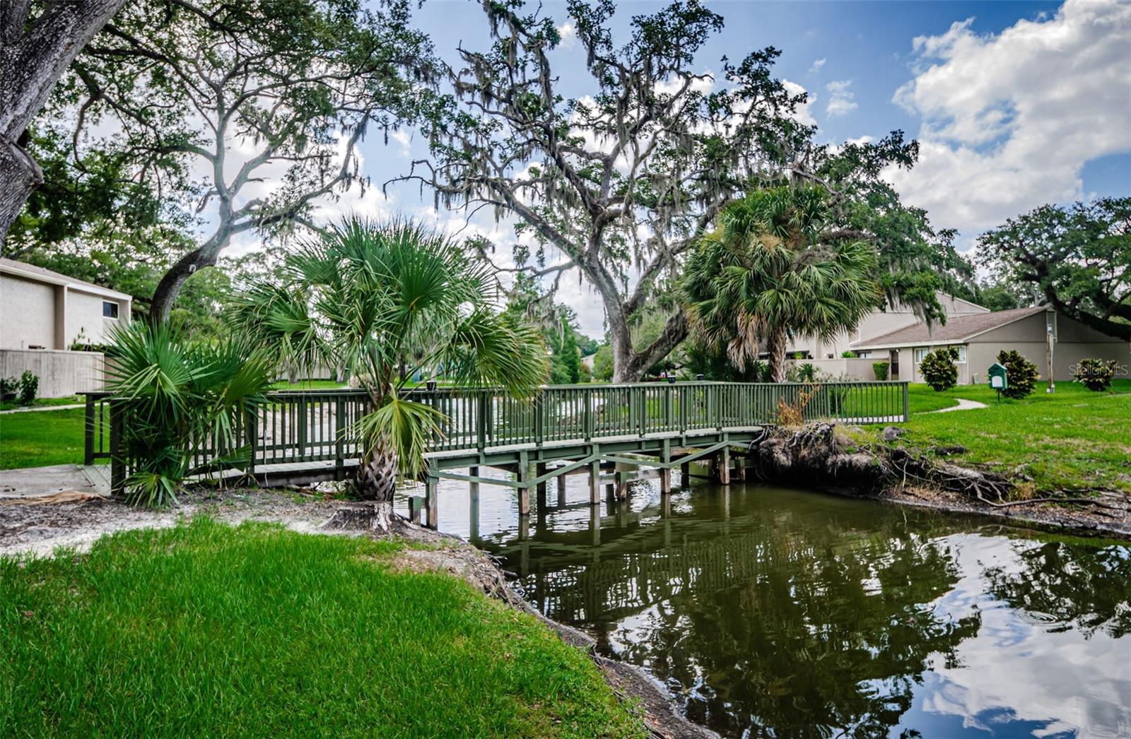 8406 TERRACE MEADOWS CT — photo 41