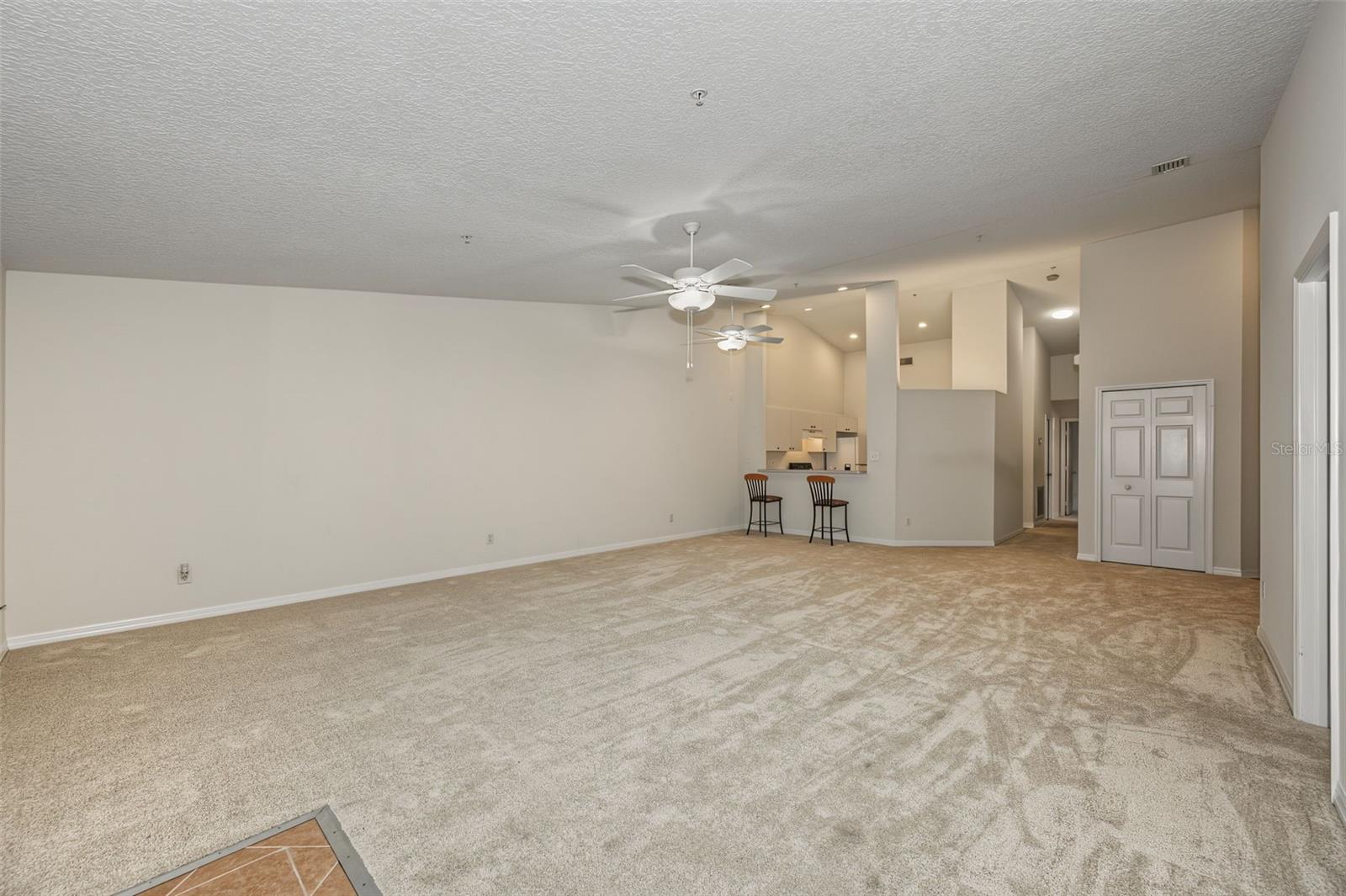 8406 TERRACE MEADOWS CT — photo 4