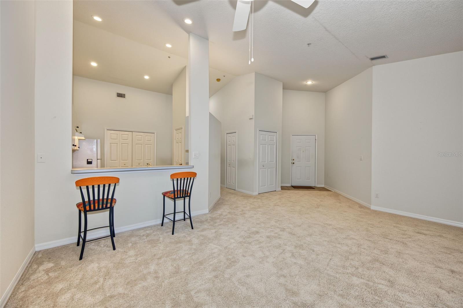 8406 TERRACE MEADOWS CT — photo 12