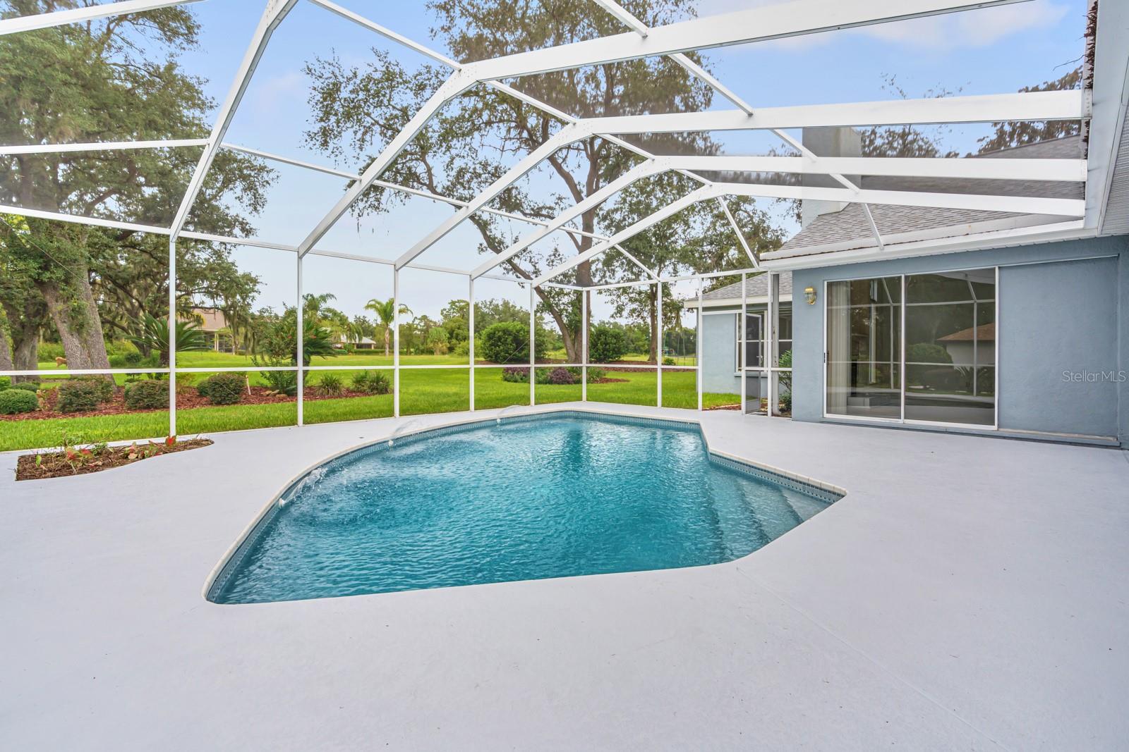 2713 CLUBHOUSE DR — photo 35