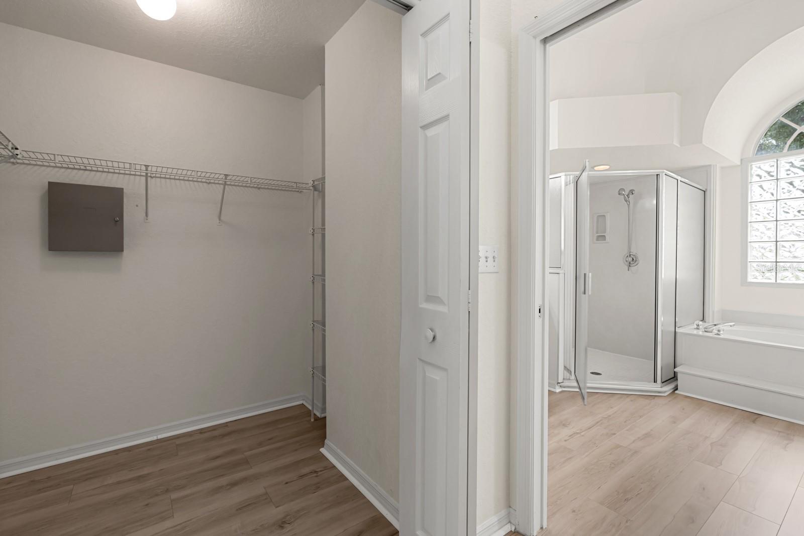 2713 CLUBHOUSE DR — photo 12