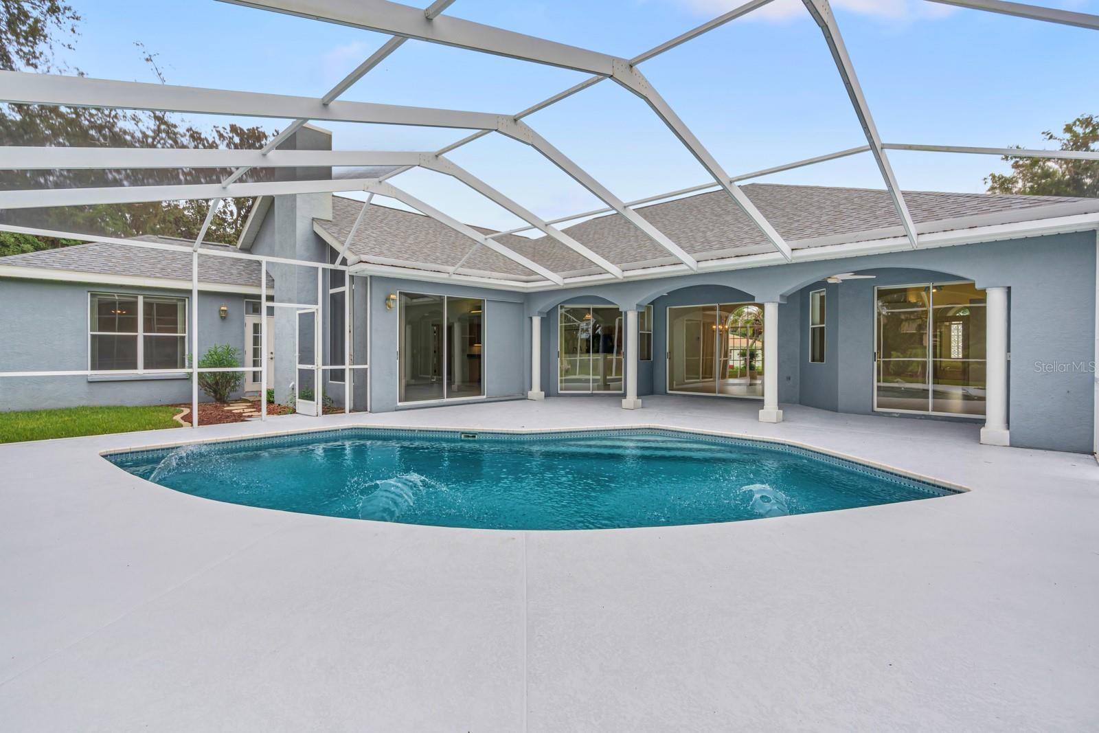 2713 CLUBHOUSE DR — photo 36
