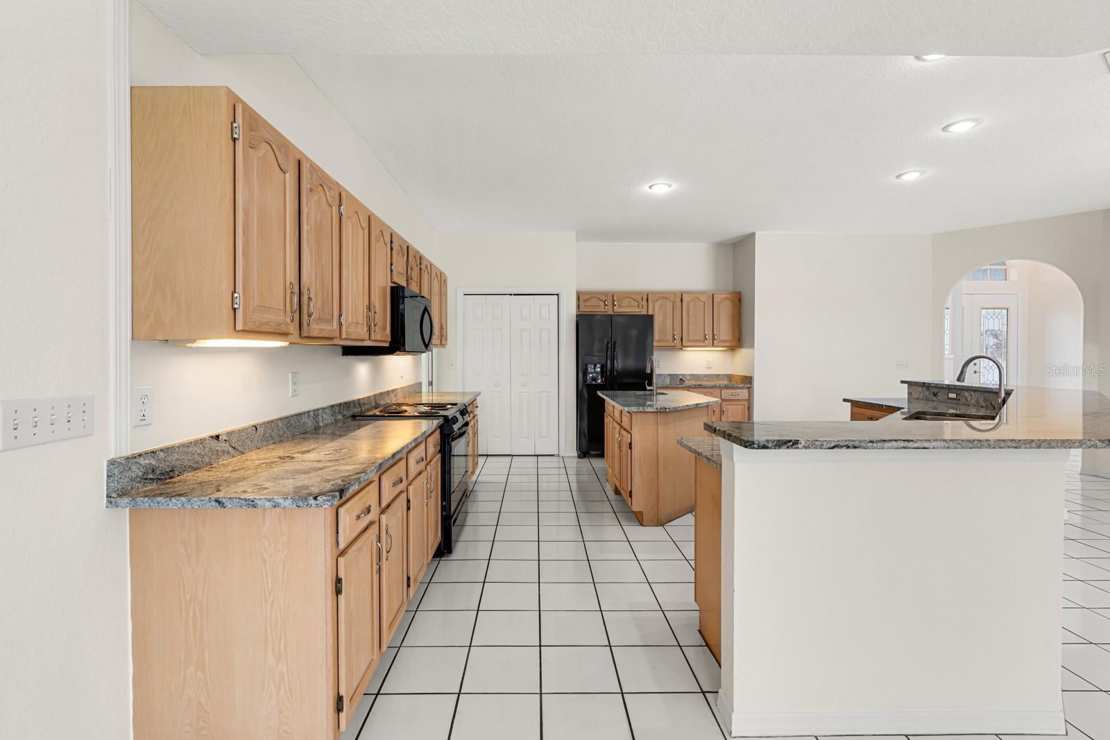 2713 CLUBHOUSE DR — photo 19
