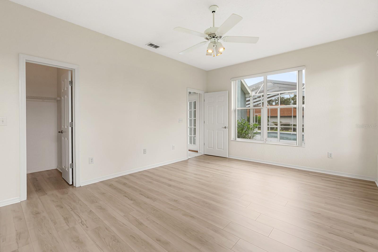 2713 CLUBHOUSE DR — photo 33