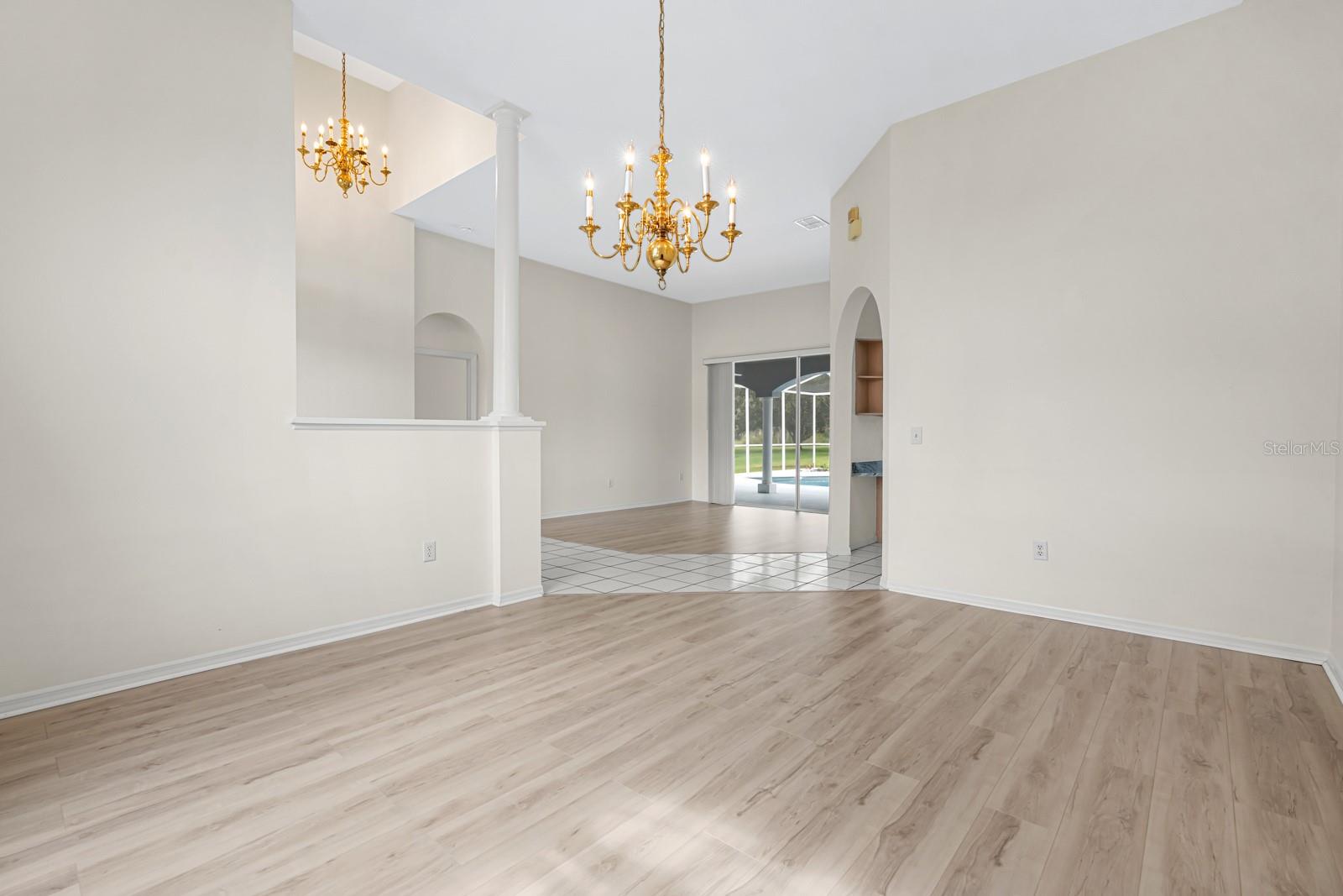 2713 CLUBHOUSE DR — photo 7