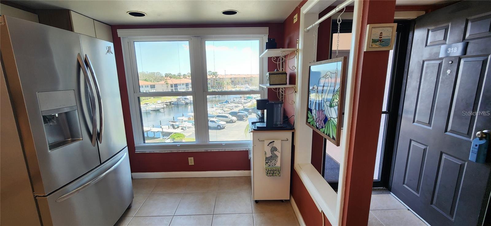 1806 MARINER DR #318 — photo 4