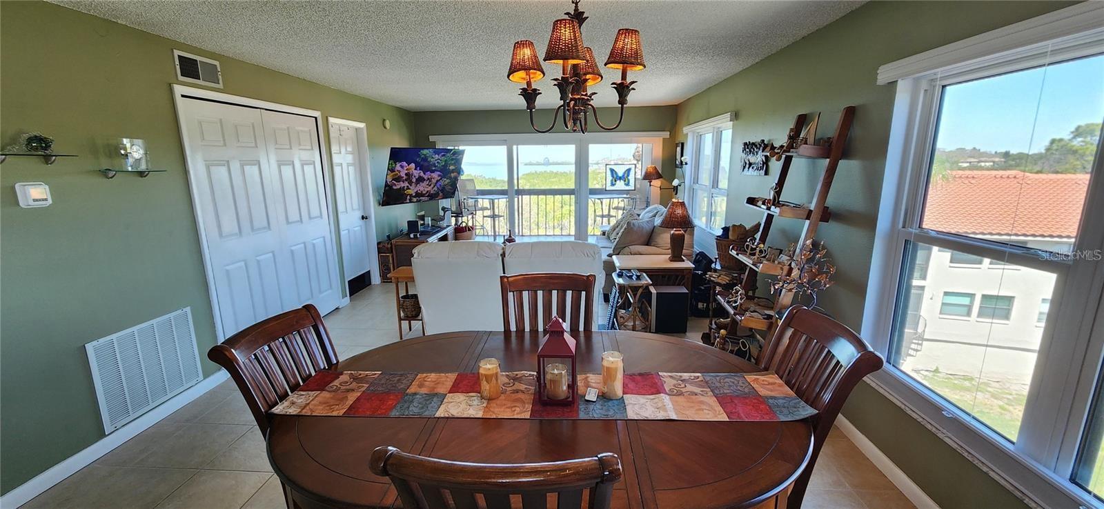 1806 MARINER DR #318 — photo 8