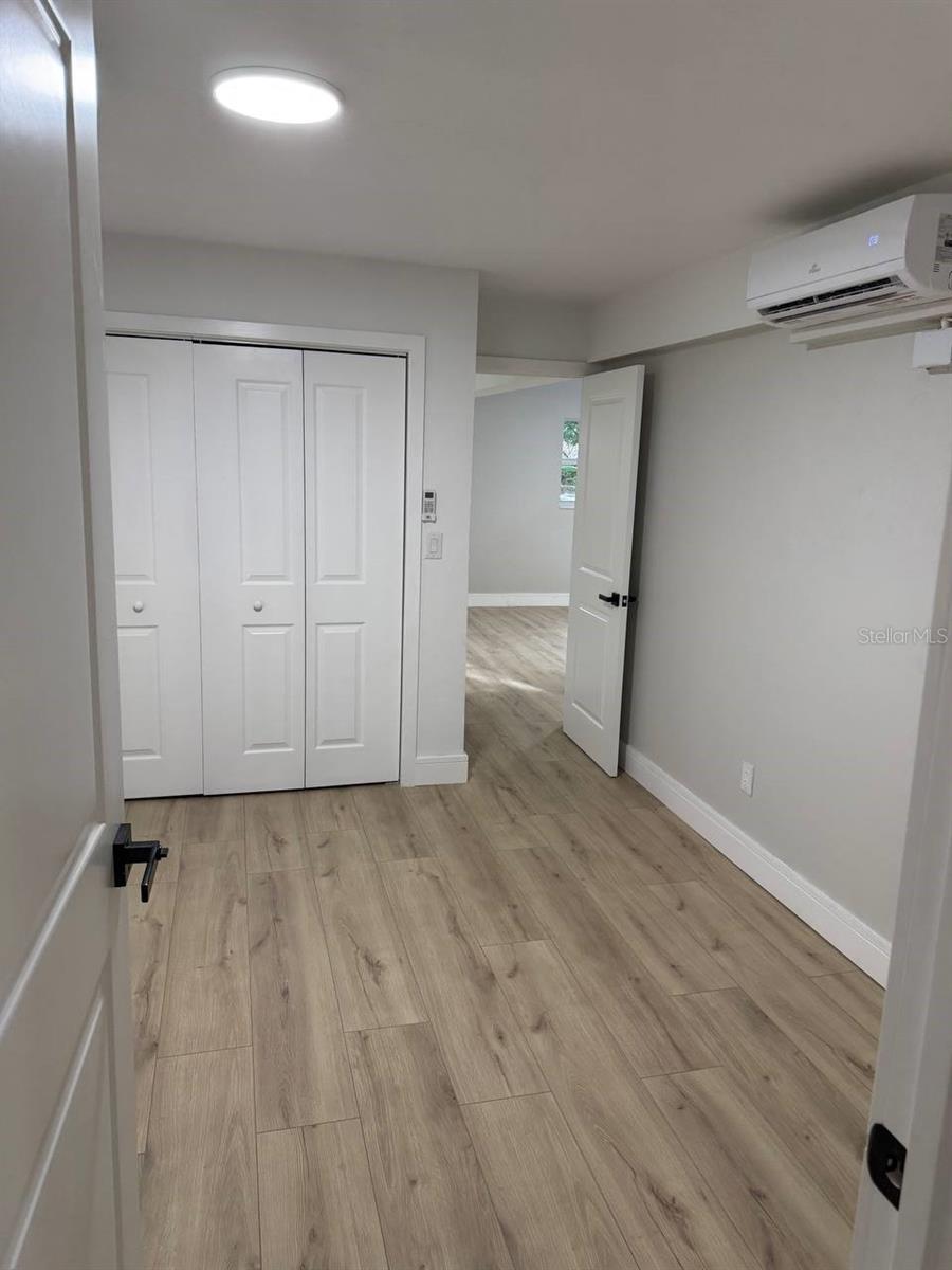 924 VALMAR ST — photo 3