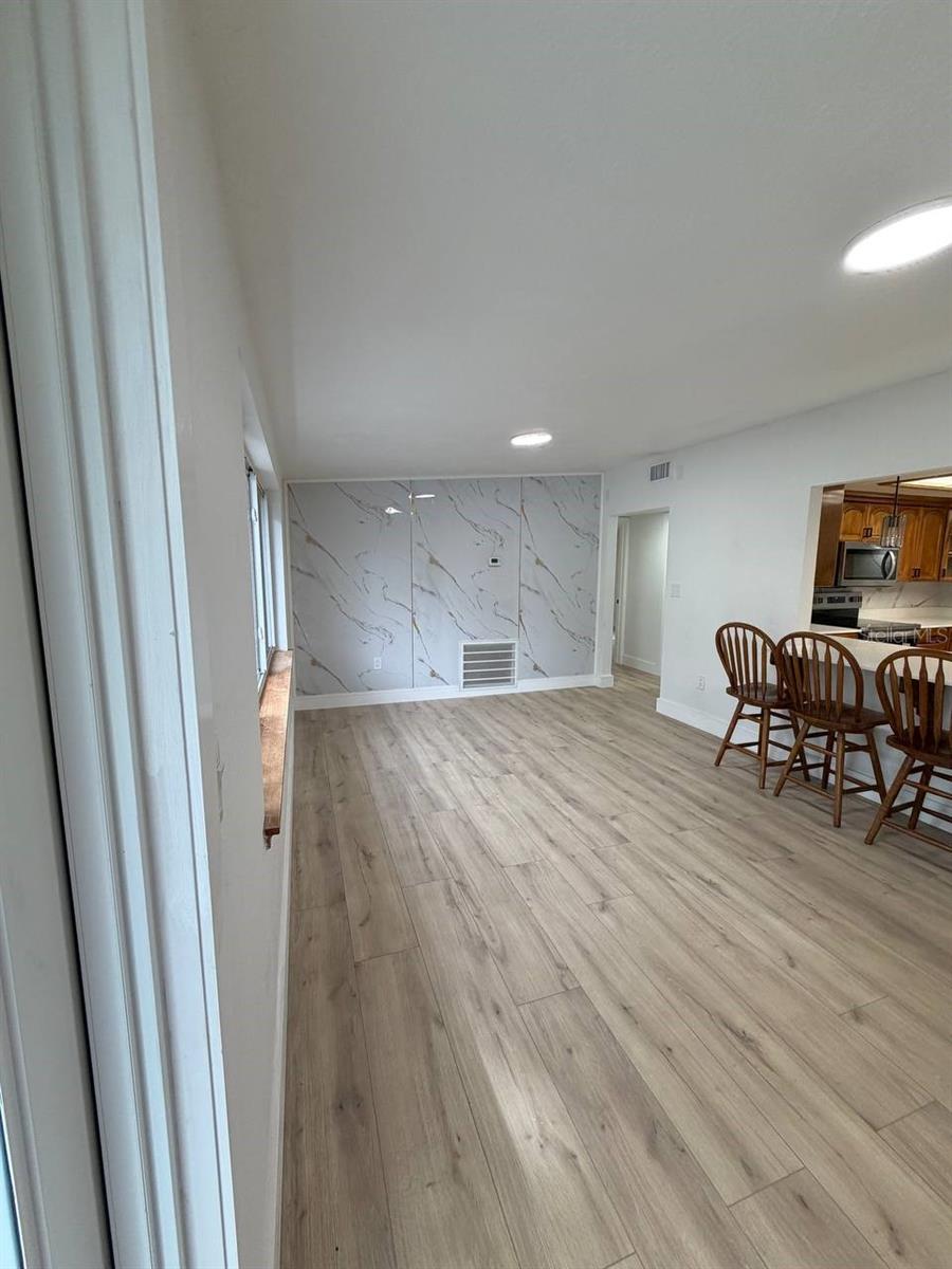 924 VALMAR ST — photo 76