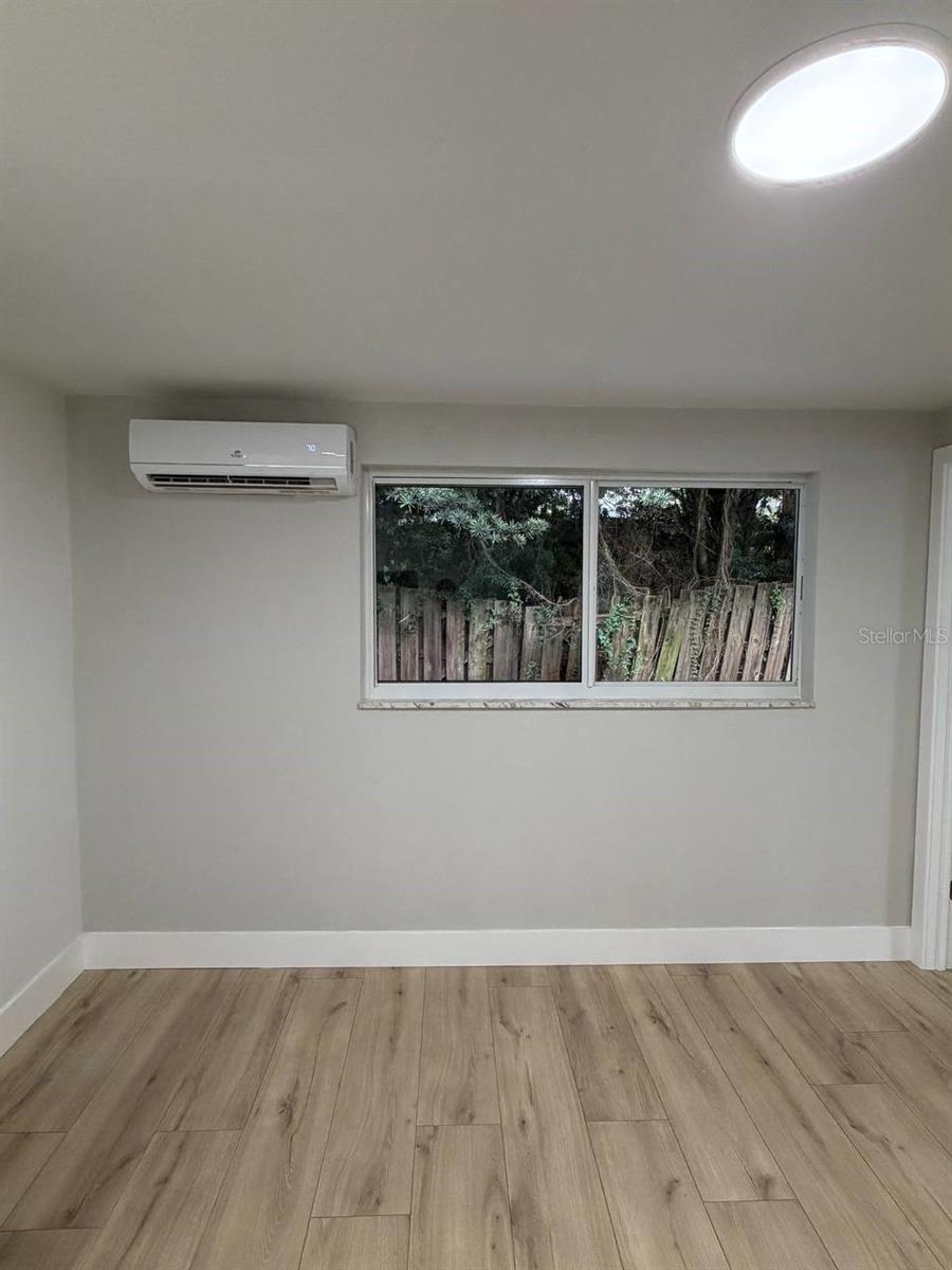 924 VALMAR ST — photo 26