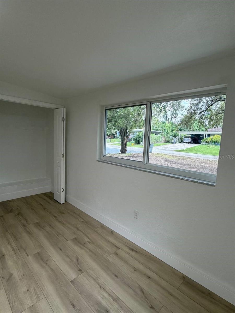 924 VALMAR ST — photo 39