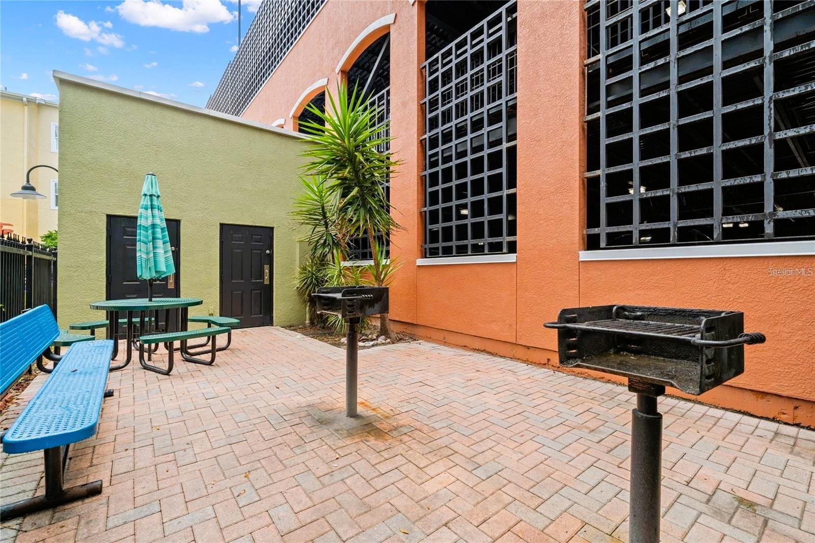 1910 E PALM AVE #10209 — photo 31