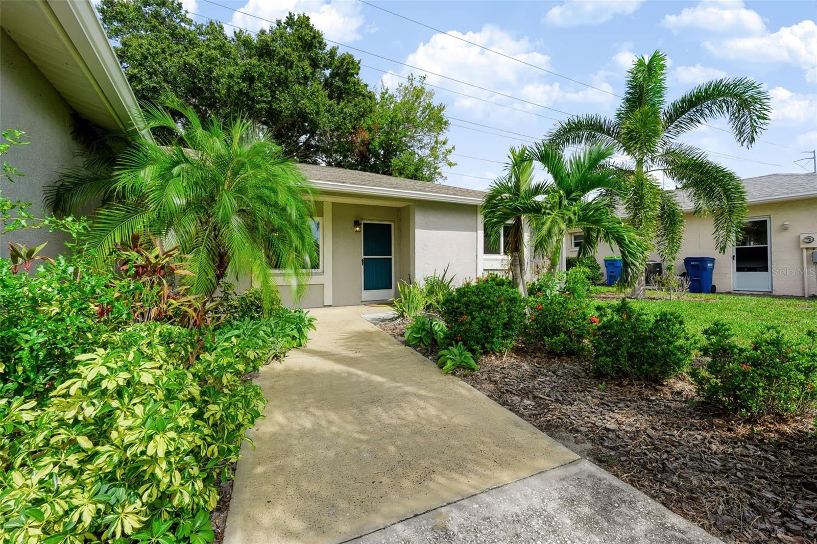 744 GREEN VALLEY RD — photo 4
