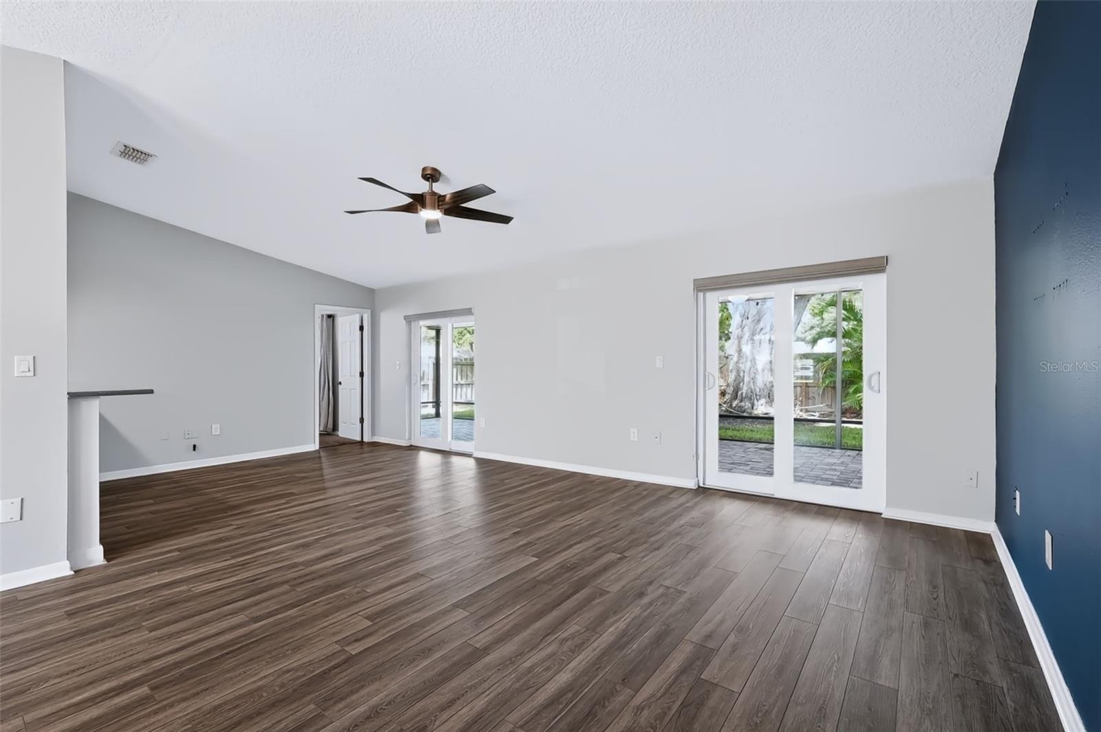 744 GREEN VALLEY RD — photo 13