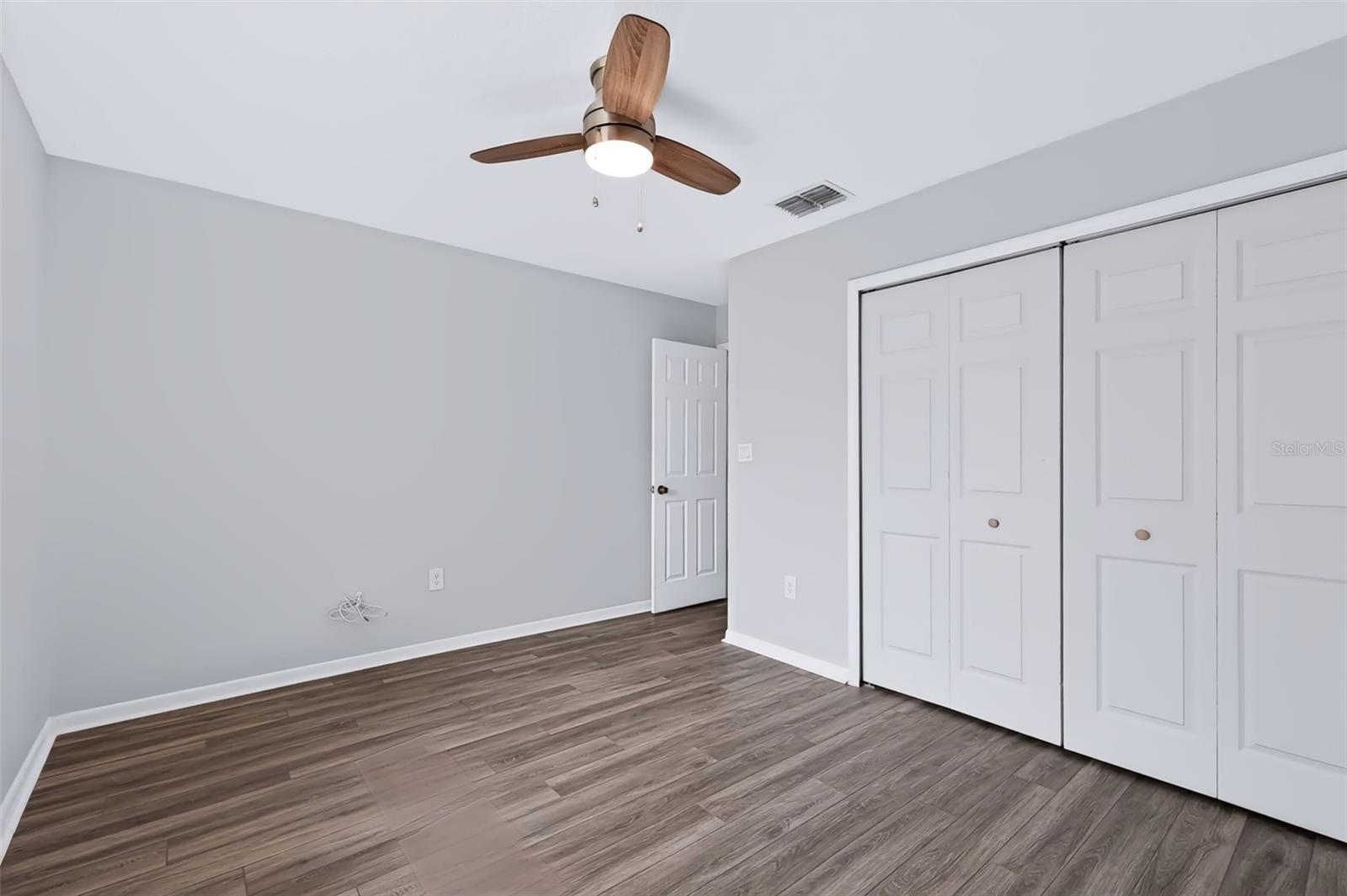 744 GREEN VALLEY RD — photo 11