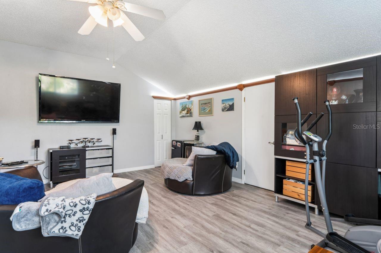 4254 MARINE PKWY — photo 43